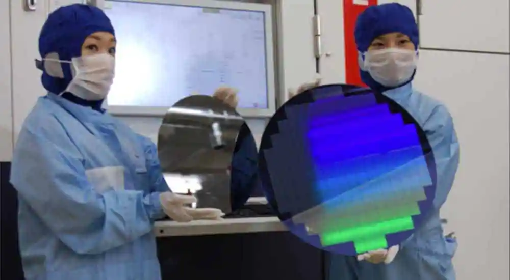 马斯克自建芯片帝国：从PCB到FOPLP全产业链布局，2026年实现自主生产