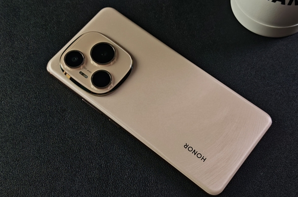 荣耀Power 2震撼来袭：万级电池突破续航极限，春节前即将亮相