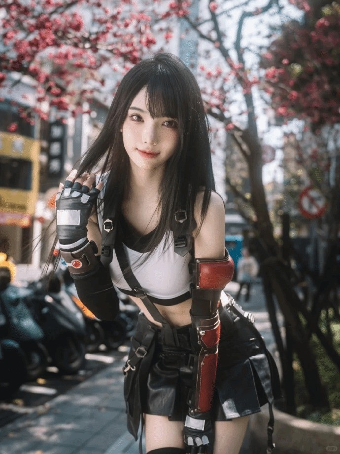 林俊杰回应与七七恋情传闻：非因直播认识，女友背景成谜