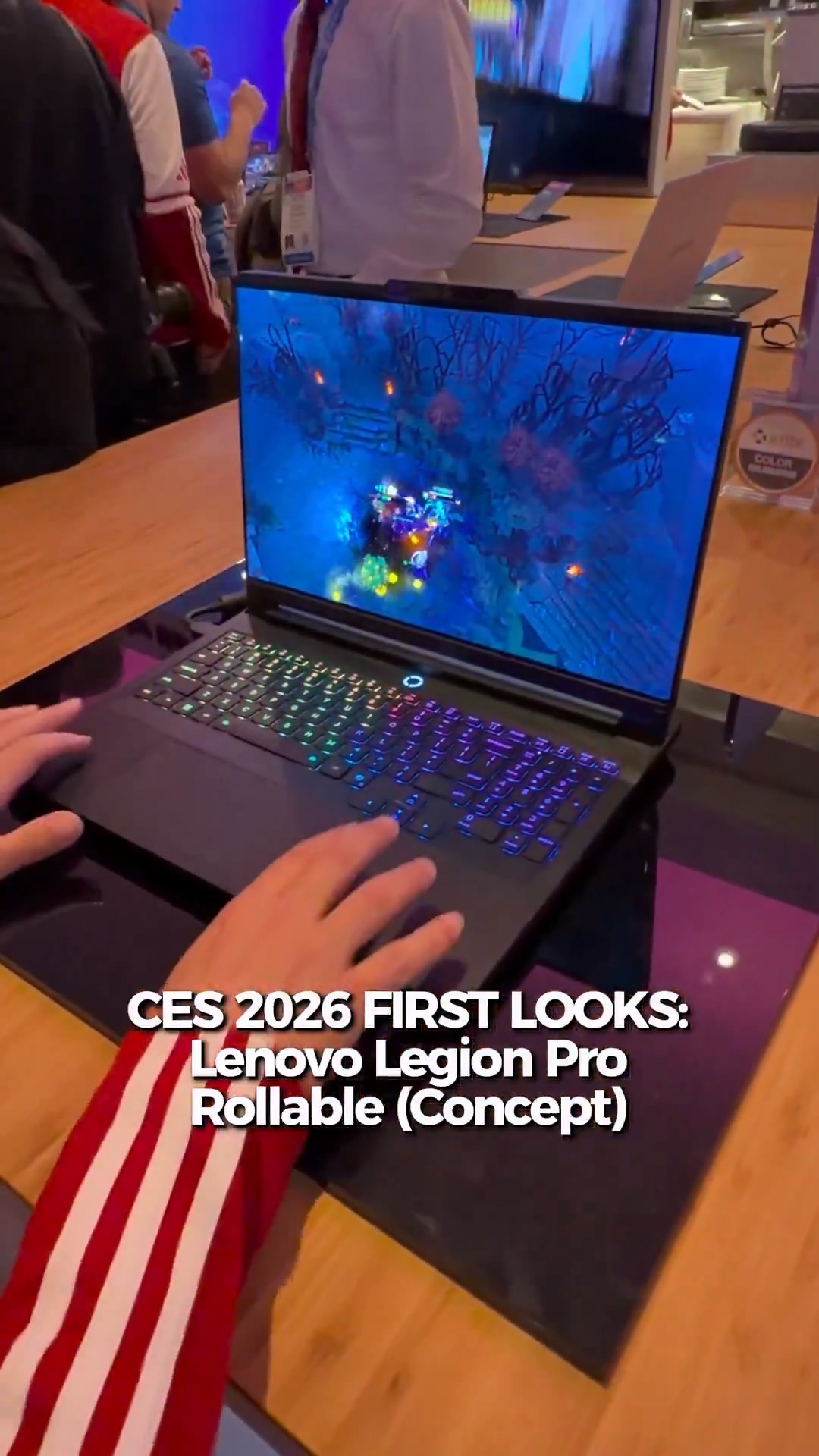 CES 2026：联想展可卷曲屏OLED笔记本，Legion Pro概念机亮点多