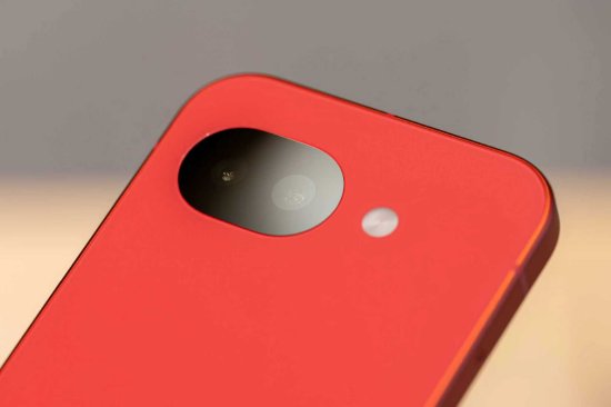 谷歌推出 Pixel 10a 入门级智能手机，挑战苹果 iPhone 17e