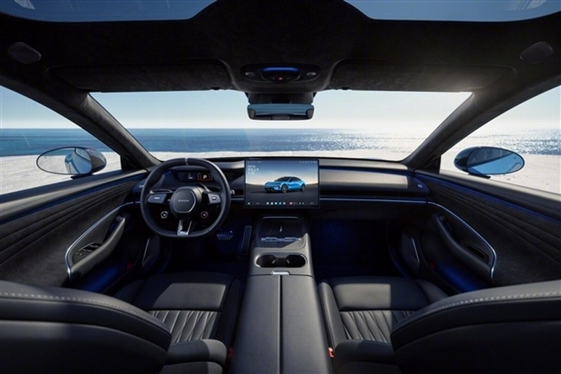 小米汽车新一代SU7内饰新配色，预售开启价格涨，配置升级亮点多