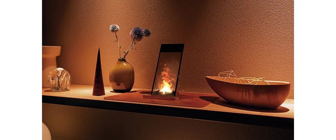 无需眼镜看3D？索尼桌面裸眼立体屏ELF-MN1发布，连手机就行